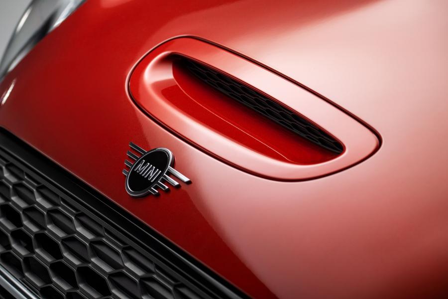 Детали экстерьера Mini Cooper S Clubman (F54) 2019 года  (WW) (фото 15 из 150)